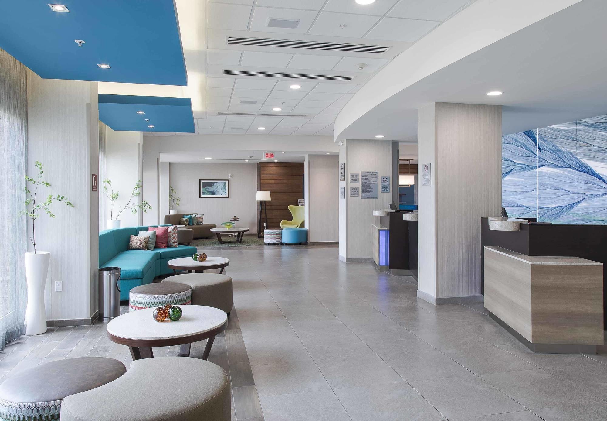 Fairfield Inn & Suites By Marriott 코아트사코알코스 외부 사진